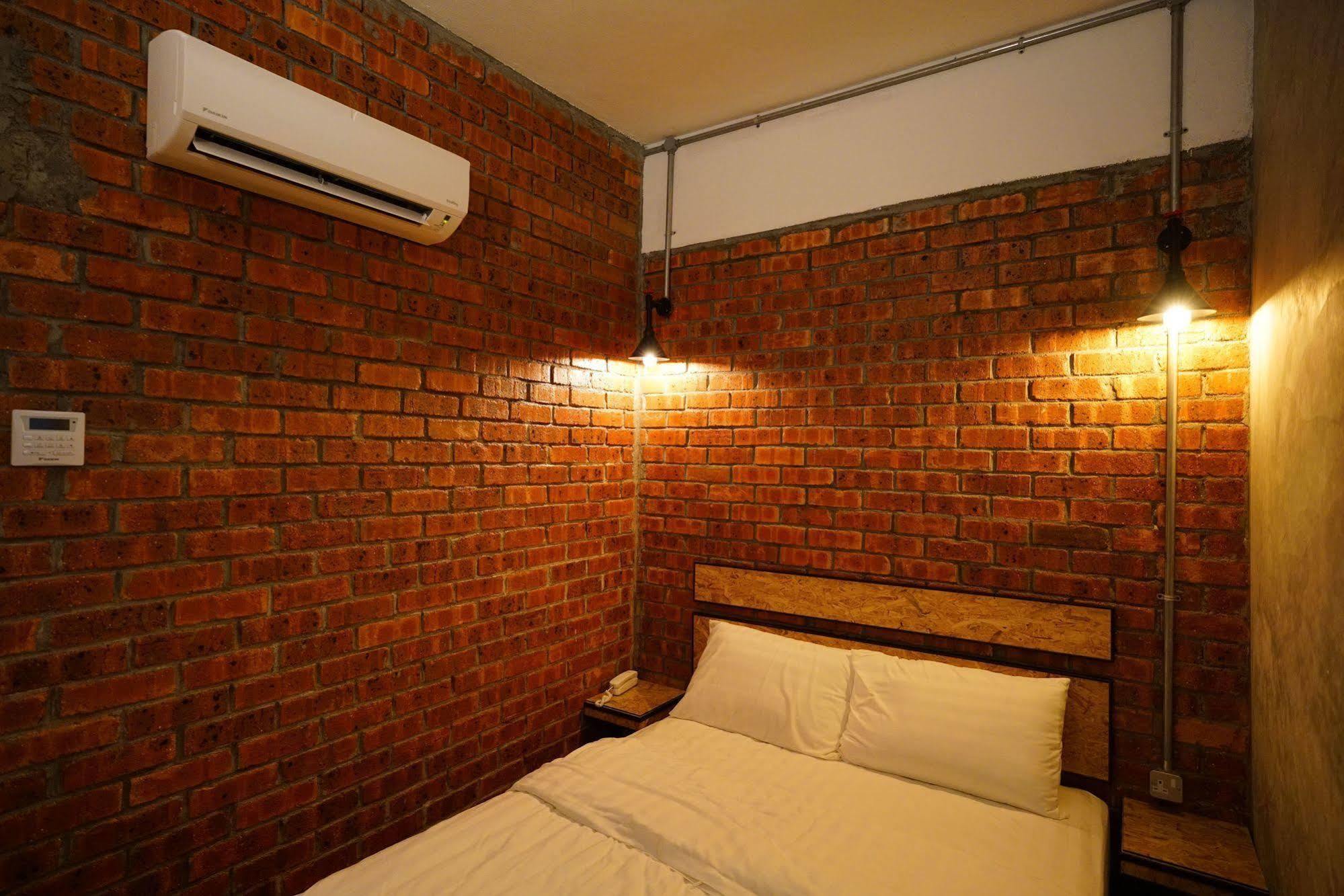 Brick Box Hotel @ Oldtown Ipoh Kültér fotó